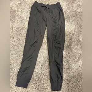 Lululemon dance studio mid rise jogger. Full length. Grey color. Size 6.